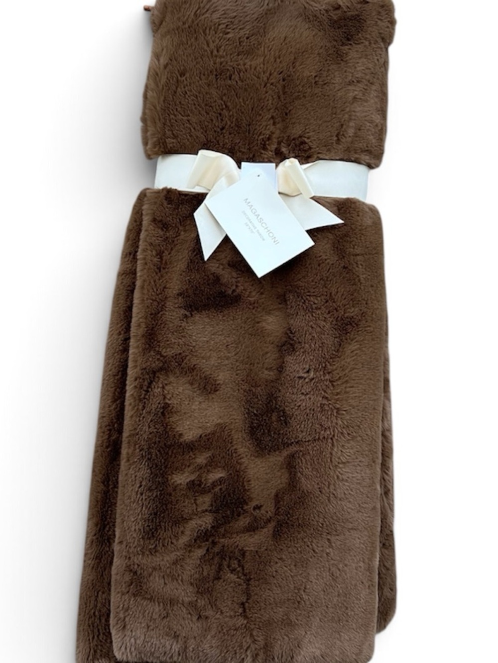 π Magaschoni Brown Faux Fur Throw Blanket Luxe Soft Chestnut Winter Holiday Gift - Picture 13 of 14